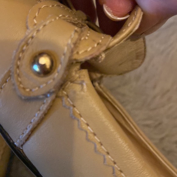 Gorgeous Prada Flats 💕 - Picture 6 of 7